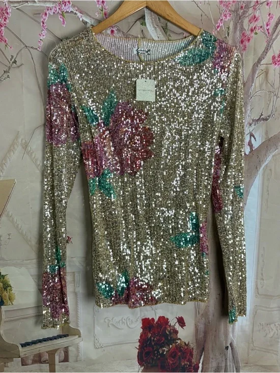 NEW Free People Gold Rush long sleeve top in a champagne floral sequin - Picture 2 of 10